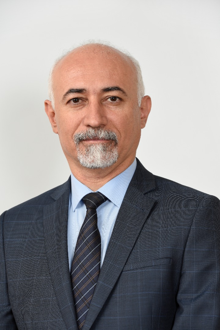 دکتور بابک حیدری اقدم، المدیر العام